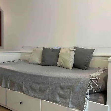 Location Studio, Lyon-la Mulatiere *